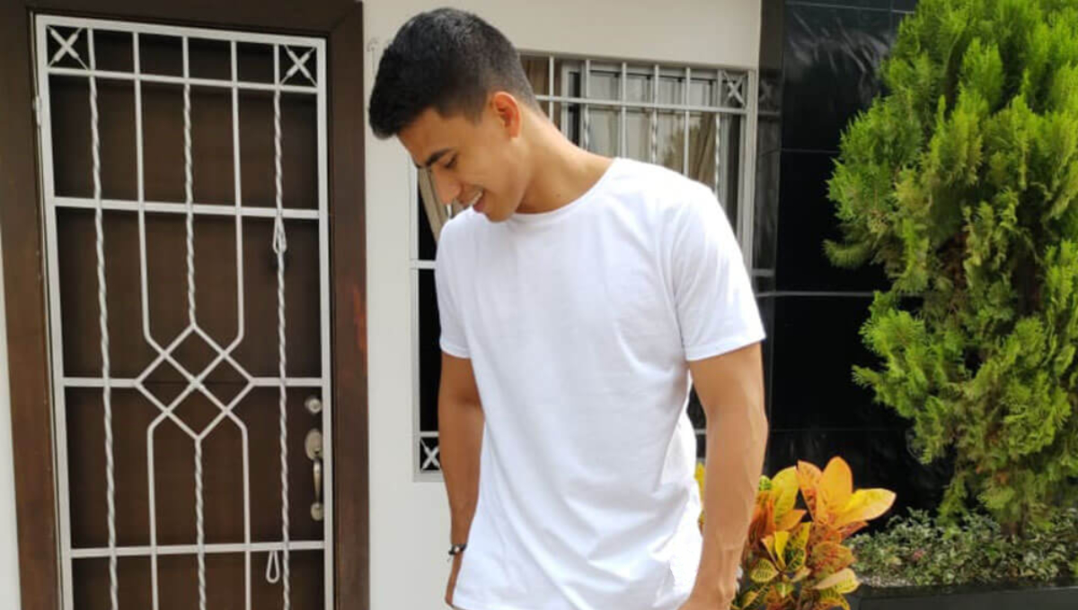 Camisetas básicas para hombres en Barranquilla